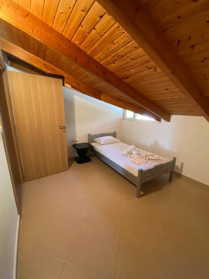 L.T. Apartment 5Th Street Sarandë 외부 사진
