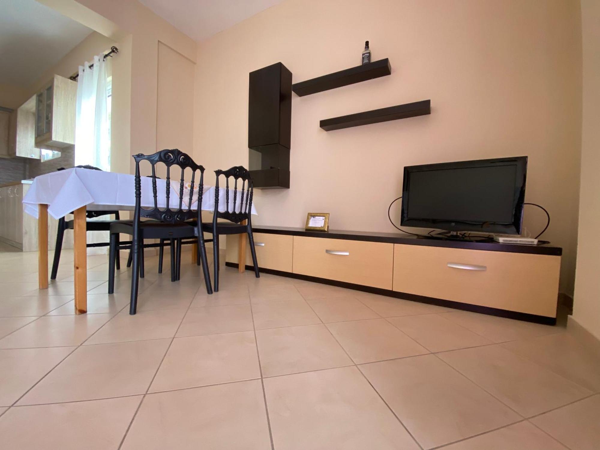 L.T. Apartment 5Th Street Sarandë 외부 사진