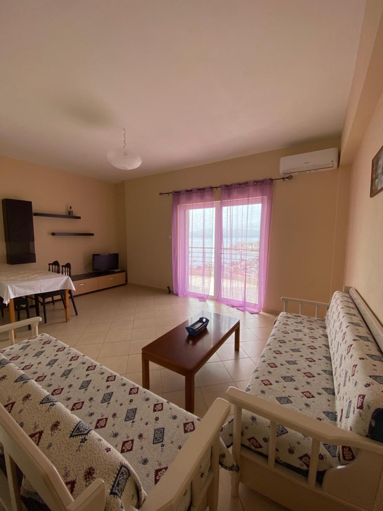L.T. Apartment 5Th Street Sarandë 외부 사진