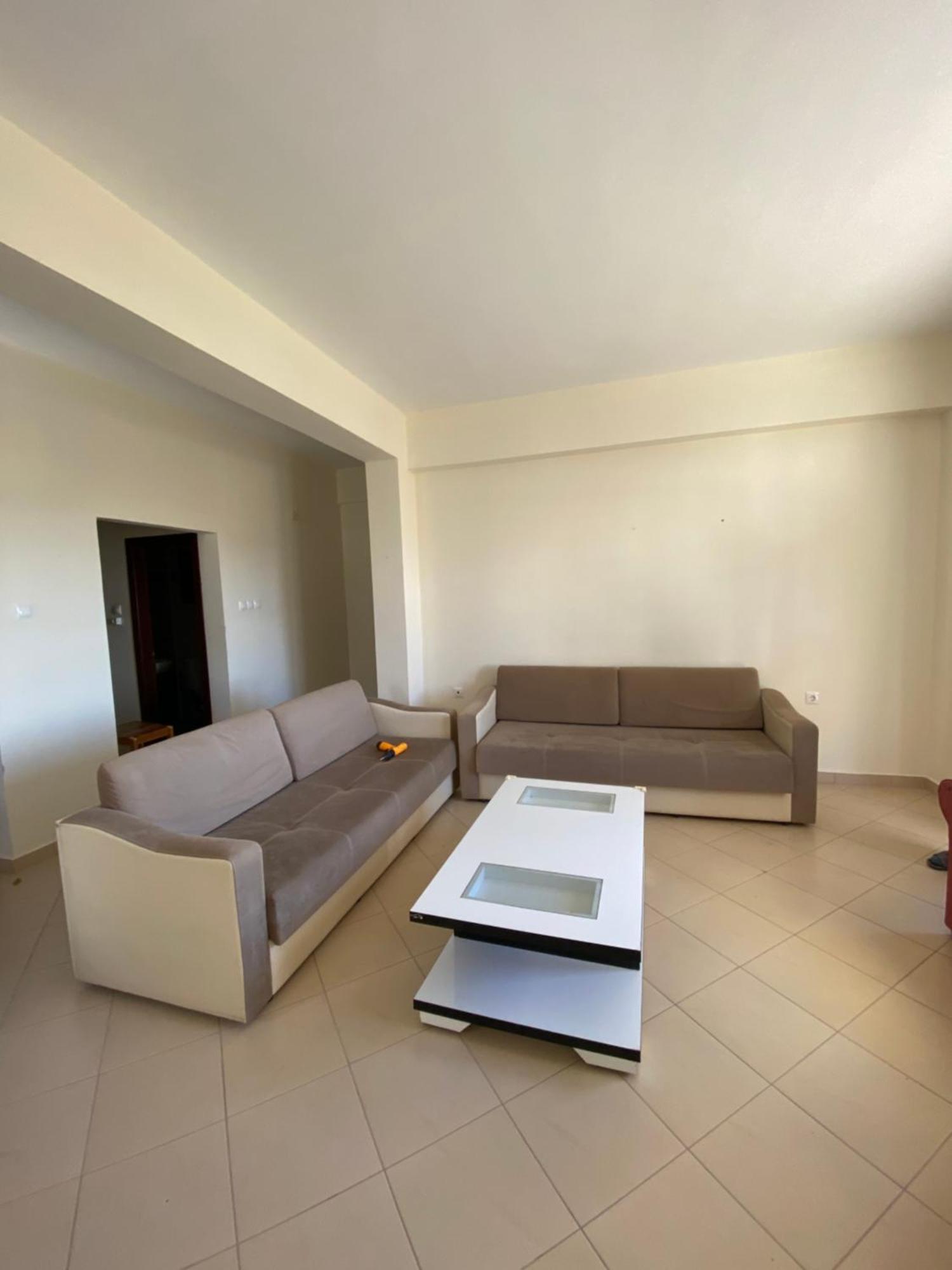 L.T. Apartment 5Th Street Sarandë 외부 사진