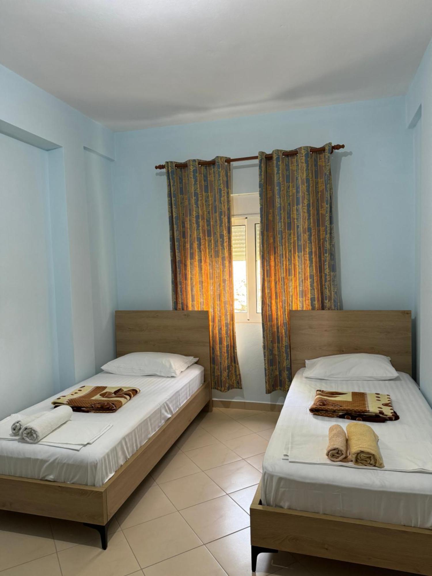 L.T. Apartment 5Th Street Sarandë 외부 사진