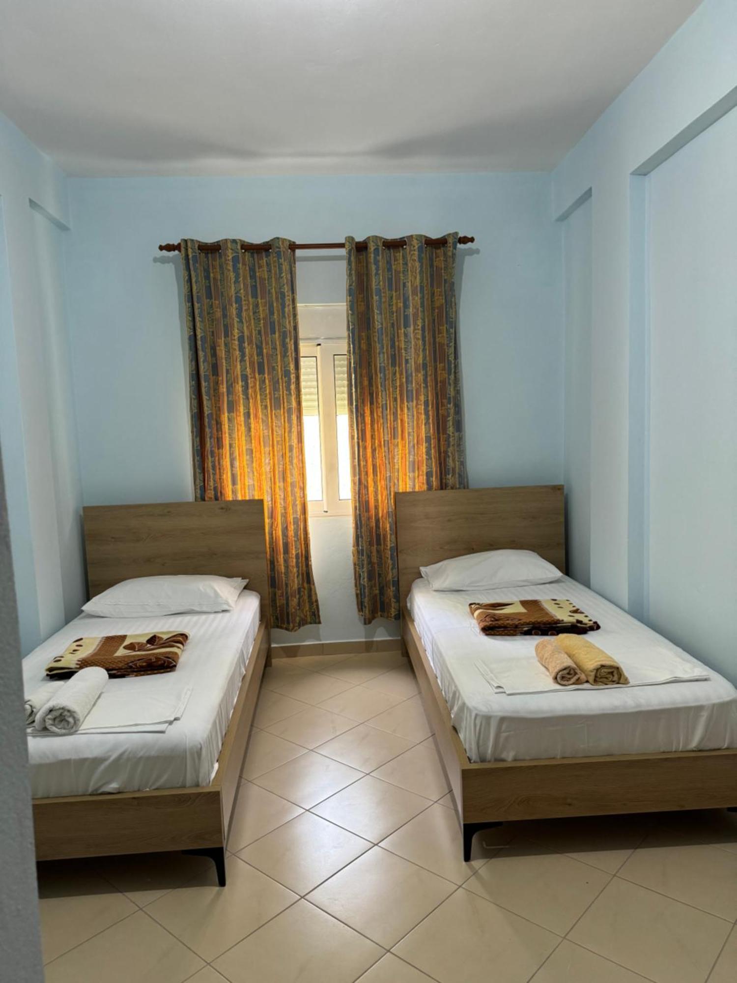 L.T. Apartment 5Th Street Sarandë 외부 사진